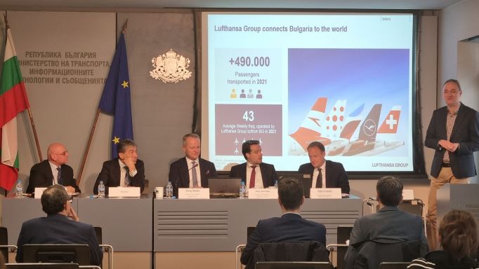 Среща на тема Въздействия на законодателен пакет „Подготвени за цел 55“ върху авиацията и други сектори на икономиката –7 април 2022 г. в София Среща на тема Въздействия на законодателен пакет „Подготвени за цел 55“ върху авиацията и други сектори на икономиката –7 април 2022 г. в София